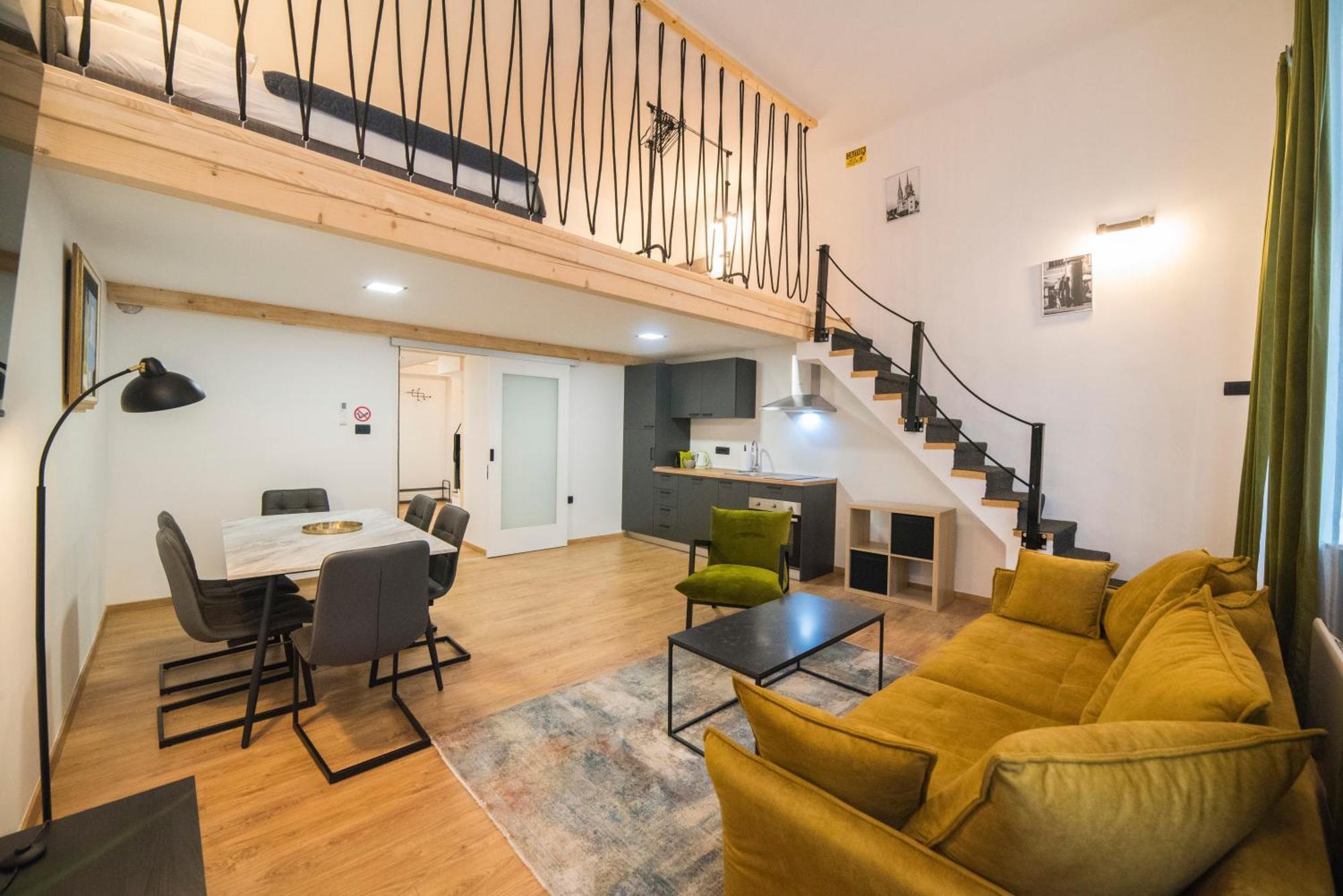 City Center Apartments F6 Загреб Экстерьер фото