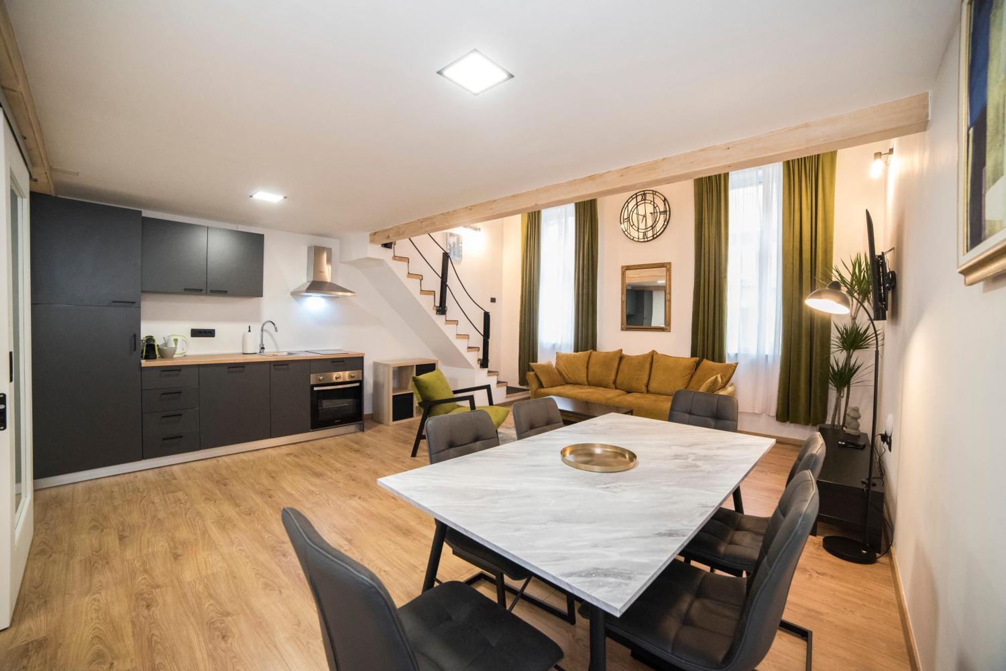City Center Apartments F6 Загреб Экстерьер фото